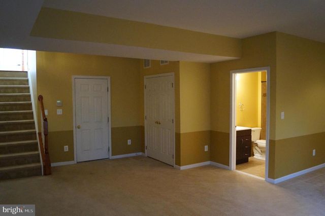 25575 AMERICA SQ, Chantilly, VA 20152