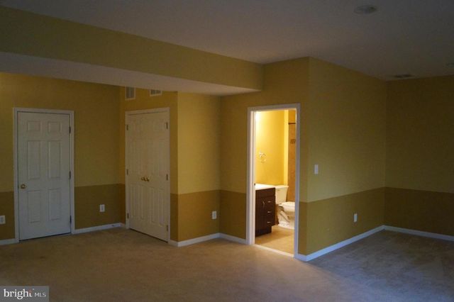 25575 AMERICA SQ, Chantilly, VA 20152