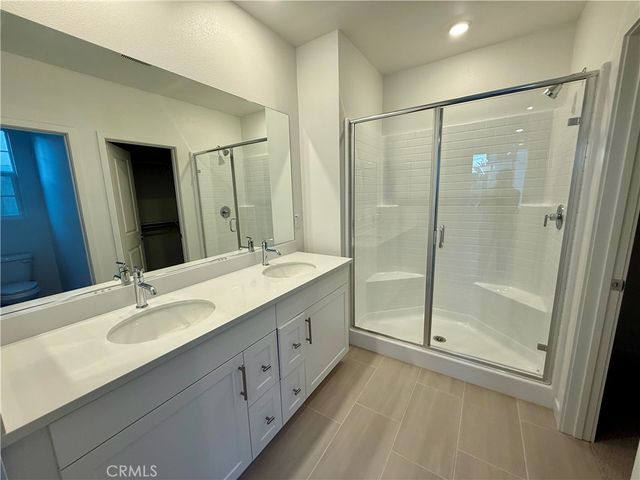 6114 Valentina Way 202, Eastvale, CA 92880