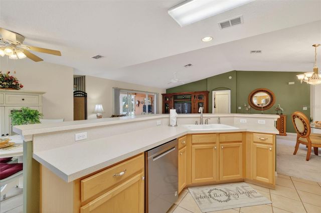 751 OLD OAKS LANE, Leesburg, FL 34748