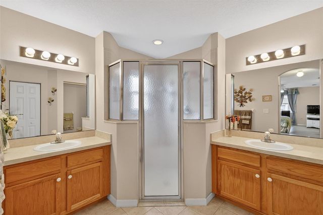 751 OLD OAKS LANE, Leesburg, FL 34748
