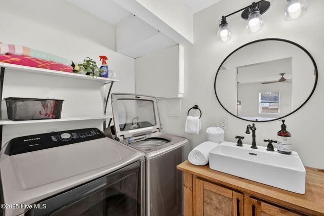 3509 Middle Sound Loop Road, Wilmington, NC 28411