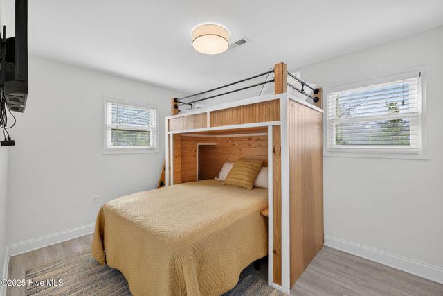 3509 Middle Sound Loop Road, Wilmington, NC 28411