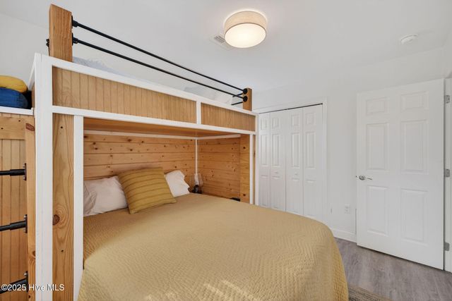 3509 Middle Sound Loop Road, Wilmington, NC 28411