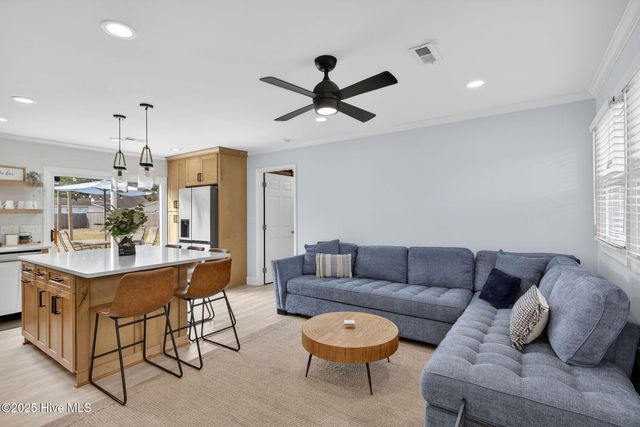 3509 Middle Sound Loop Road, Wilmington, NC 28411