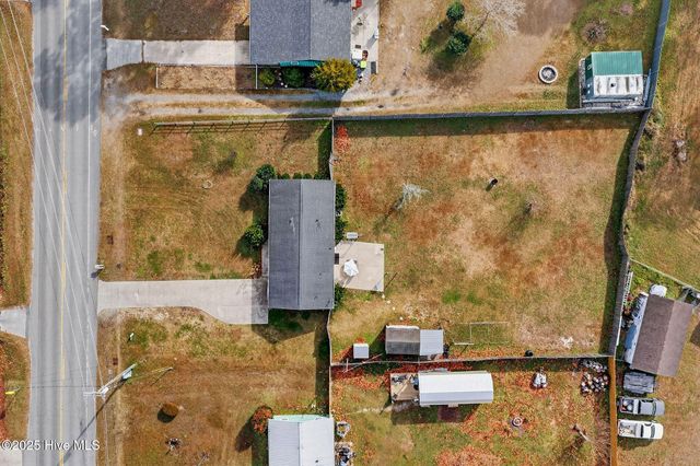 3509 Middle Sound Loop Road, Wilmington, NC 28411