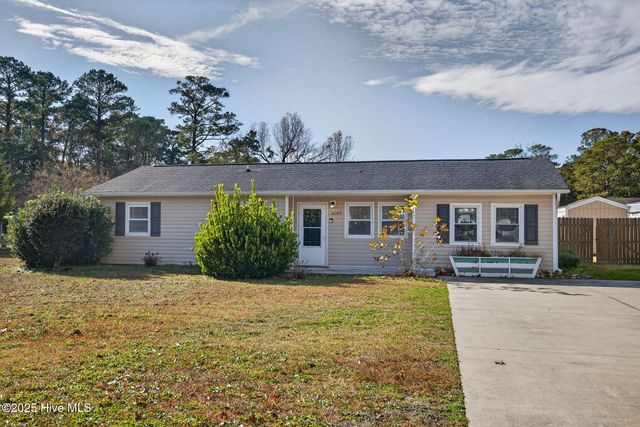 3509 Middle Sound Loop Road, Wilmington, NC 28411