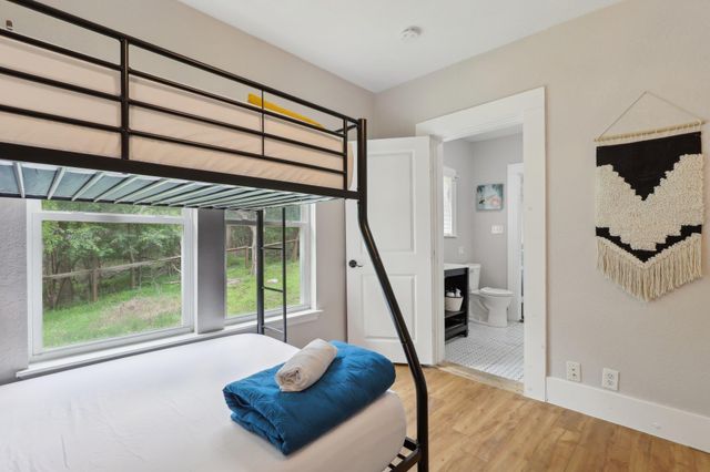 14071 Fm 306, Canyon Lake, TX 78133