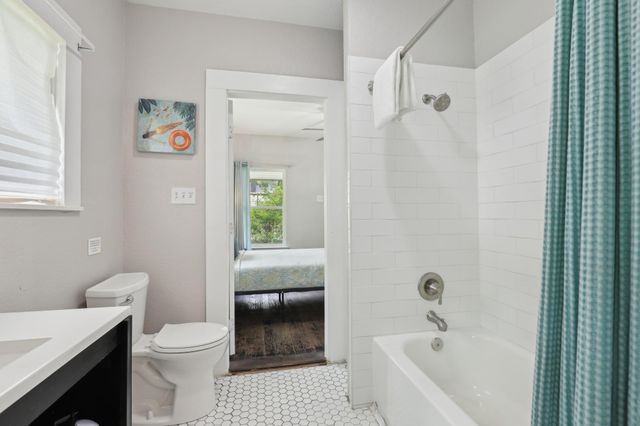 14071 Fm 306, Canyon Lake, TX 78133