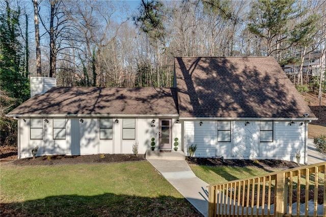 115 Ansley Ct, Roswell, GA 30076