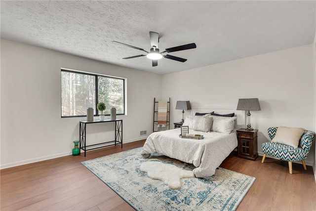 115 Ansley Ct, Roswell, GA 30076