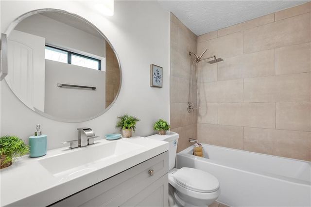 115 Ansley Ct, Roswell, GA 30076