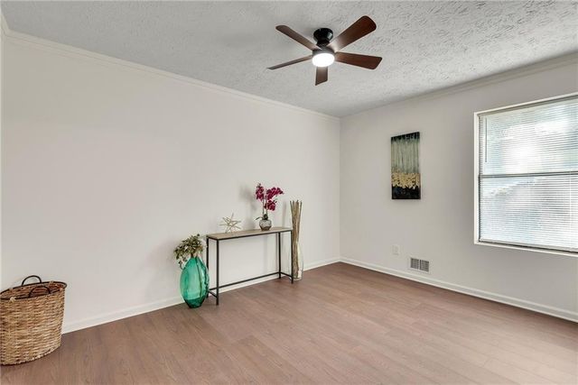 115 Ansley Ct, Roswell, GA 30076