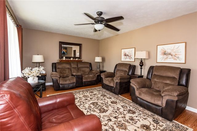 1011 Abington Place, Springfield, OH 45503