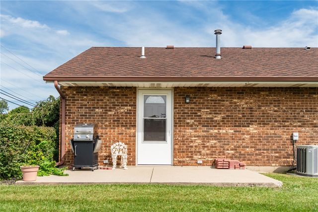 1011 Abington Place, Springfield, OH 45503