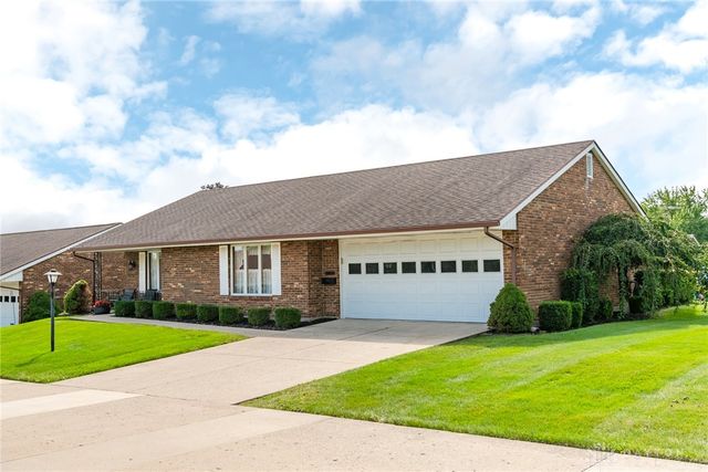 1011 Abington Place, Springfield, OH 45503