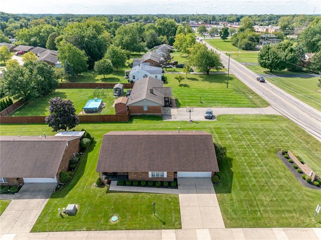 1011 Abington Place, Springfield, OH 45503
