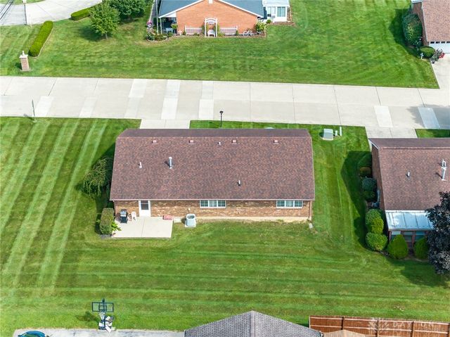 1011 Abington Place, Springfield, OH 45503