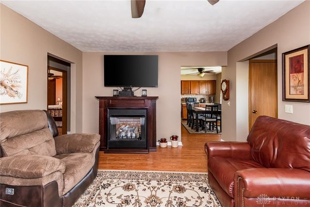 1011 Abington Place, Springfield, OH 45503
