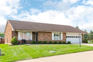 1011 Abington Place, Springfield, OH 45503