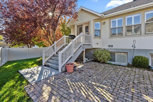 6453 S FREMONT PEAK CIR, Taylorsville, UT 84129