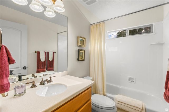 6453 S FREMONT PEAK CIR, Taylorsville, UT 84129