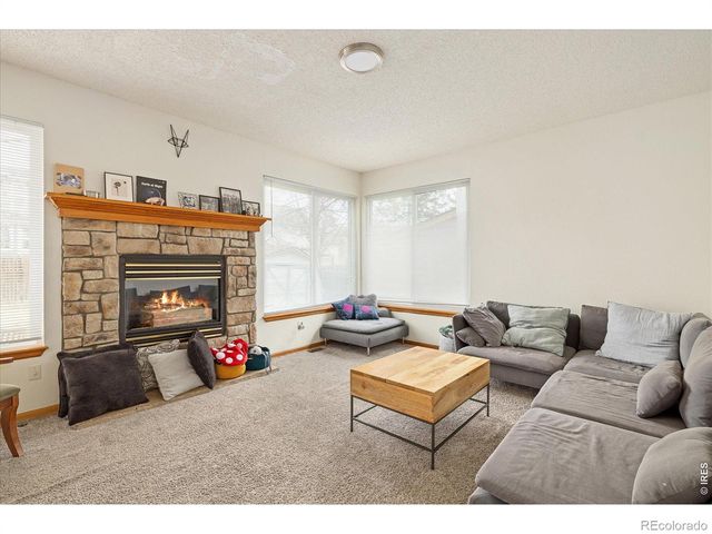 185 Mesa Court, Louisville, CO 80027