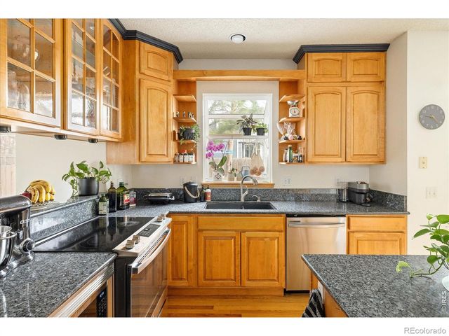 185 Mesa Court, Louisville, CO 80027