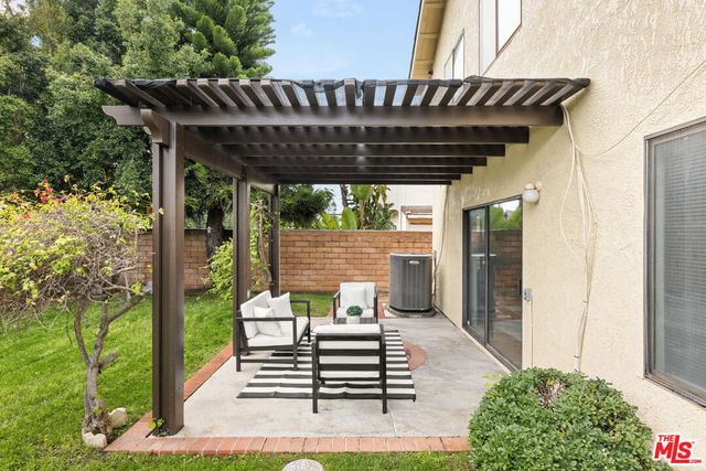 6514 S Copperwood Avenue, Inglewood, CA 90302
