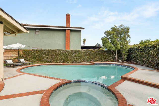6514 S Copperwood Avenue, Inglewood, CA 90302