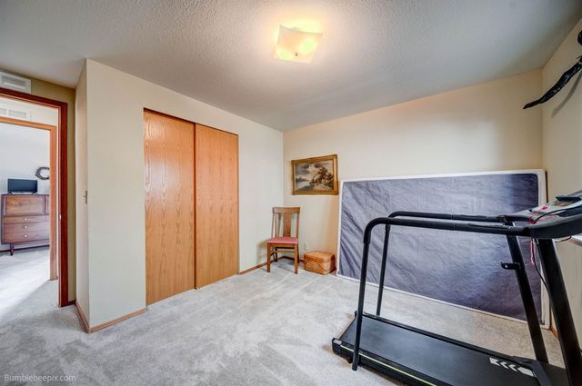 3103 E Vicksburg Ln, Mead, WA 99021