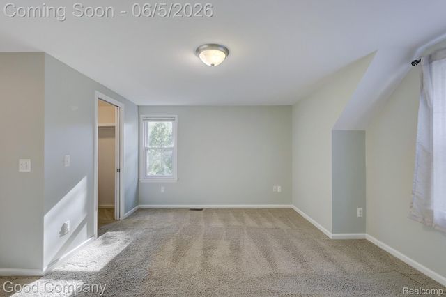 1218 Hoffman Avenue, Royal Oak, MI 48067