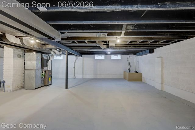 1218 Hoffman Avenue, Royal Oak, MI 48067