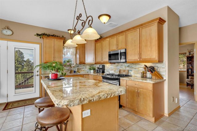 38 Kingston Drive, Florissant, CO 80816