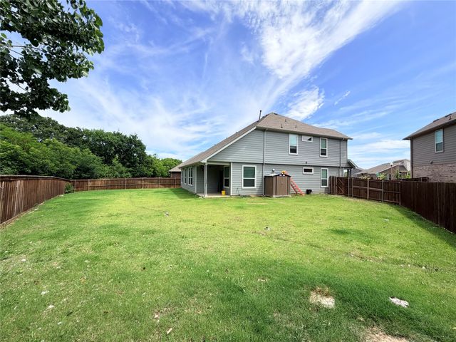 1324 Razorbill Road, Denton, TX 76205