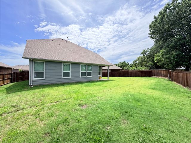 1324 Razorbill Road, Denton, TX 76205