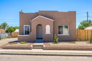 127 W Greening Avenue, Las Cruces, NM 88005