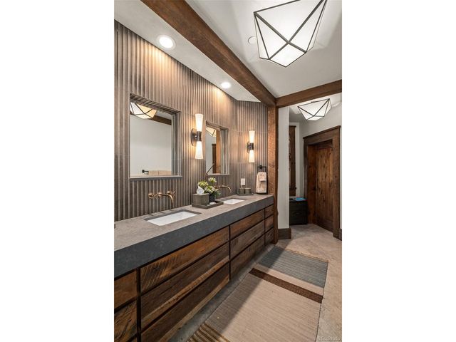 17850 CR 16, Oak Creek, CO 80467