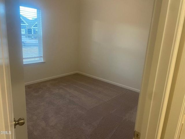 140 E American Marigold Drive, Benson, NC 27504