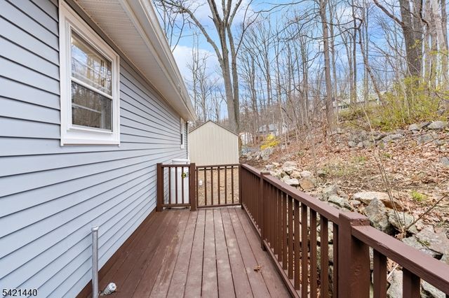 67 Breakneck Rd, Vernon Twp., NJ 07422