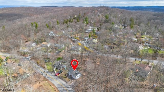 67 Breakneck Rd, Vernon Twp., NJ 07422