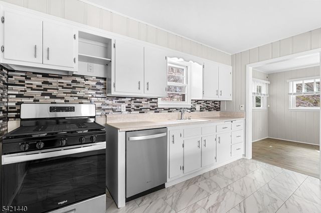 67 Breakneck Rd, Vernon Twp., NJ 07422