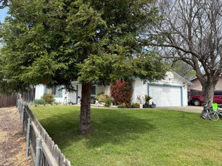1728 Cedarwood Drive, Redding, CA 96002