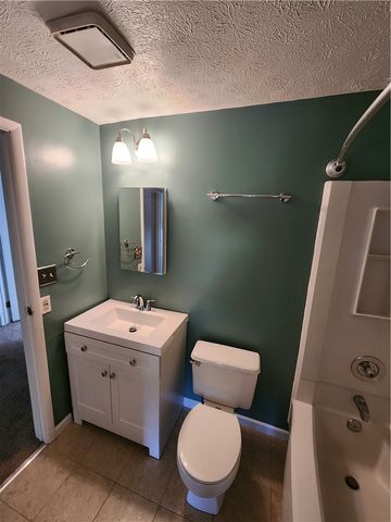 119 Ligonier Ln, Plum Boro, PA 15068