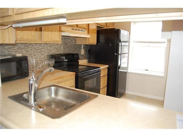 119 Ligonier Ln, Plum Boro, PA 15068