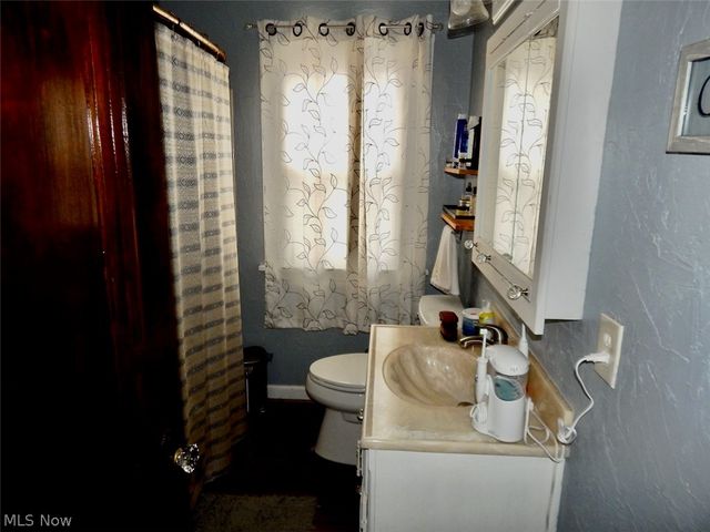 6511 Laverne Avenue, Parma, OH 44129