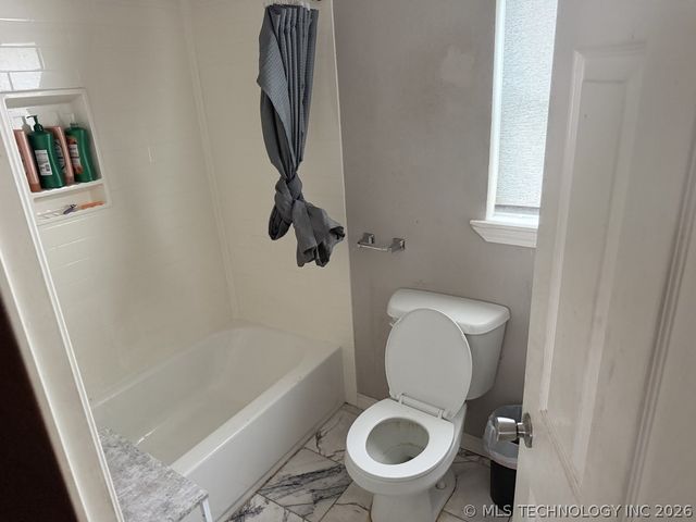 114 E 6th Street, Claremore, OK 74017