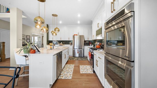2309 Dunewood Street, Portage, IN 46368