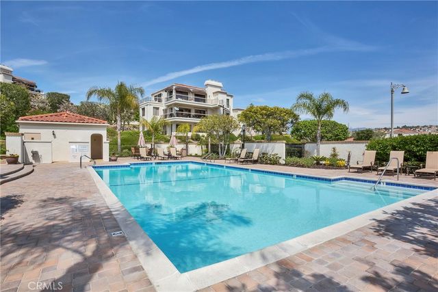 22564 Galilea 32, Mission Viejo, CA 92692