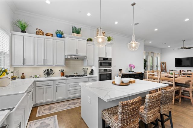 106 Golden Eye Court, Montgomery, TX 77316